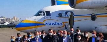 Сегодня из Италии вернулись украинские медики